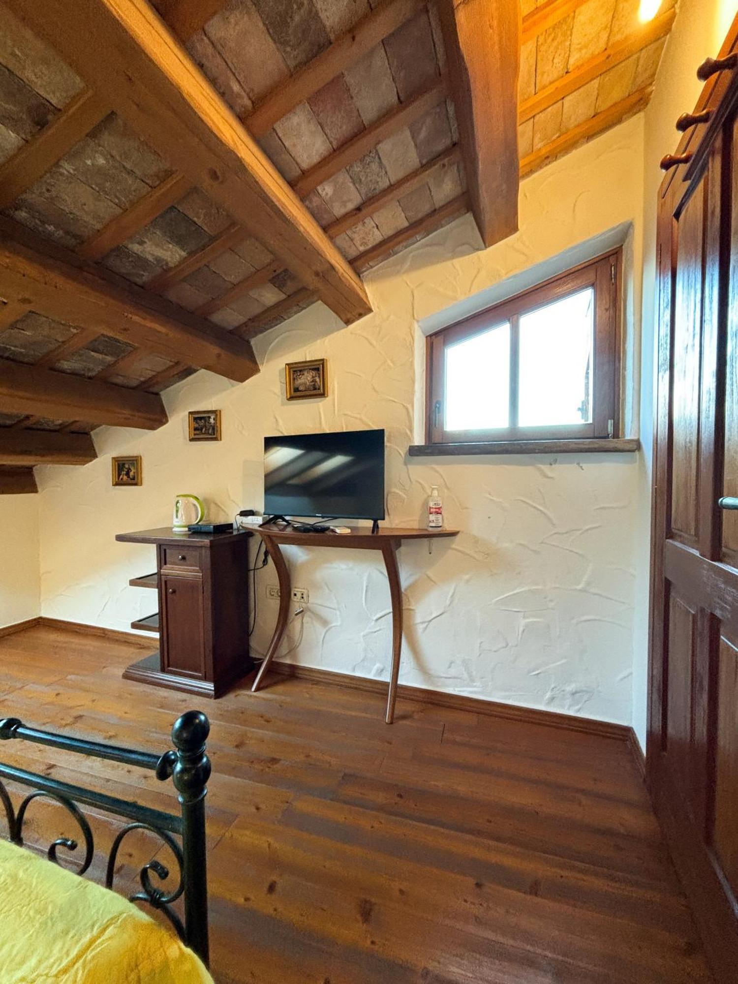 City Center Coastal Escape - Apartments With Sea View Or Cozy Room Novigrad Istria エクステリア 写真